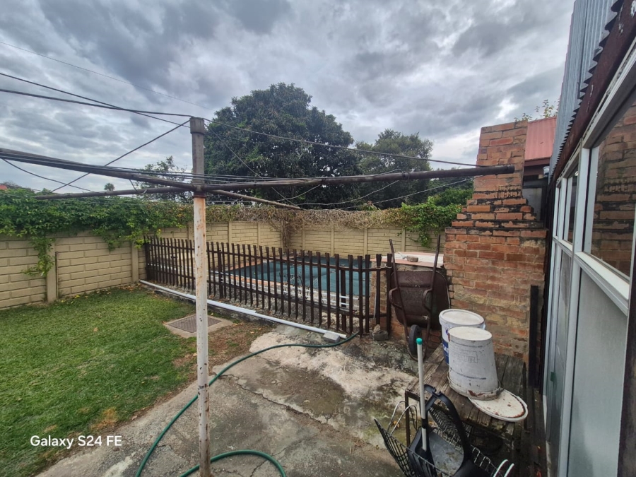 4 Bedroom Property for Sale in Oos Einde North West